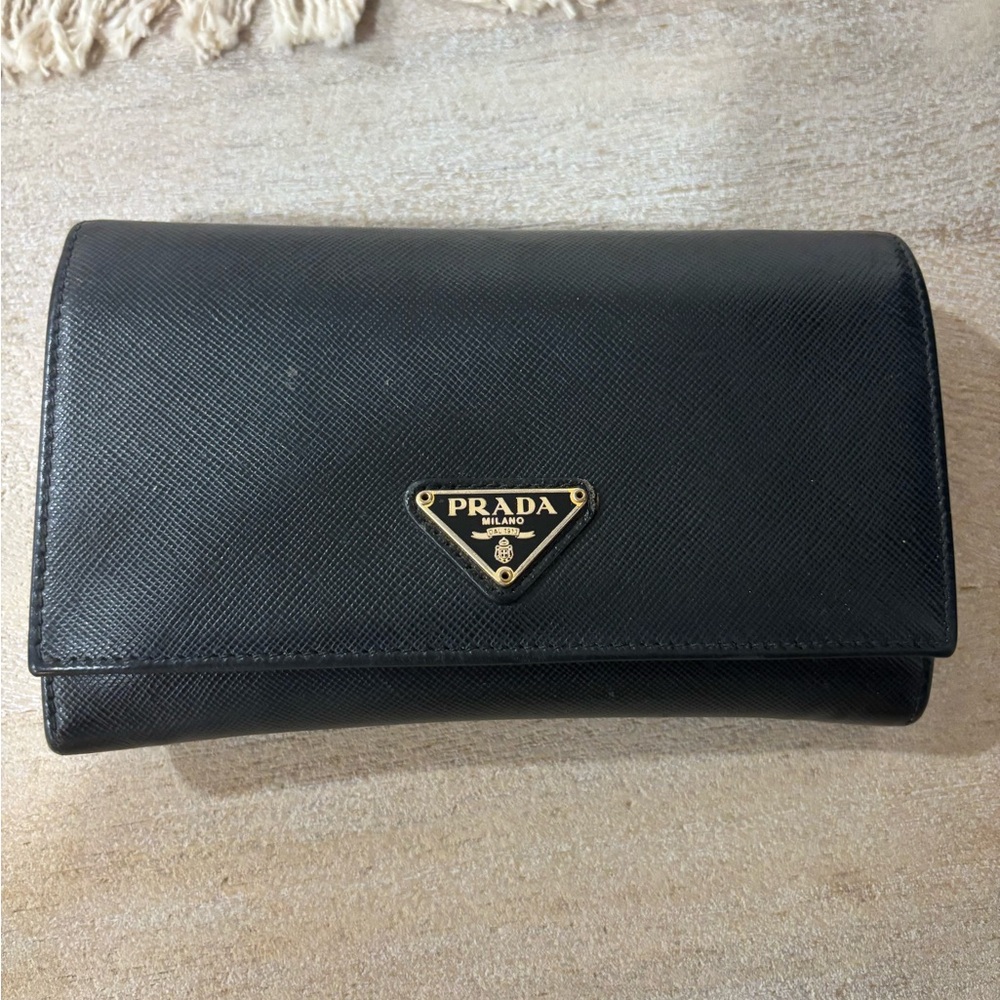 Prada Black Saffiano Leather wallet